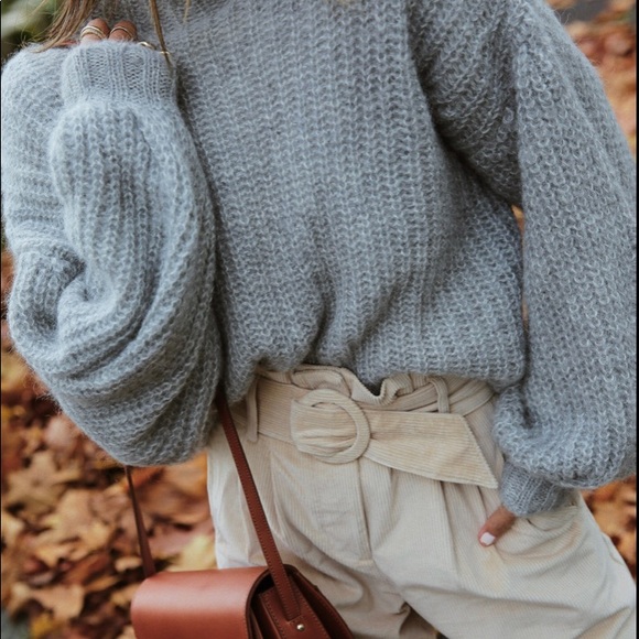 SOLD (on another platform) ✨Sézane Olric Pull✨ - Picture 5 of 16